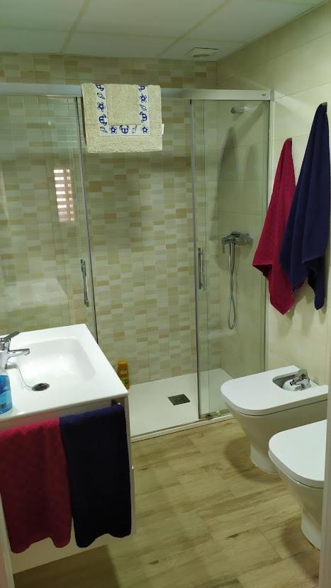 Atractivo Apartamento En La Playa Con Parking Roquetas de Mar Esterno foto