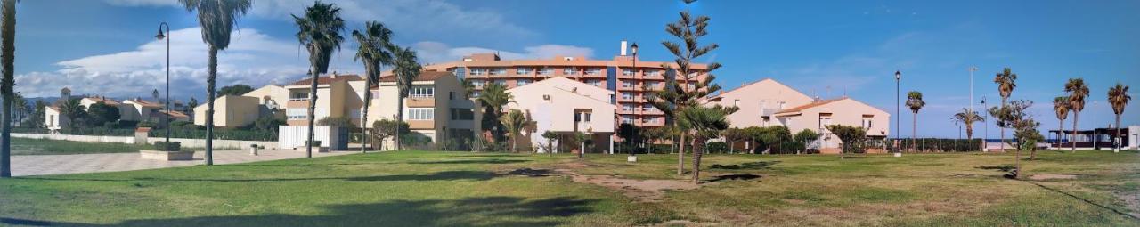 Atractivo Apartamento En La Playa Con Parking Roquetas de Mar Esterno foto